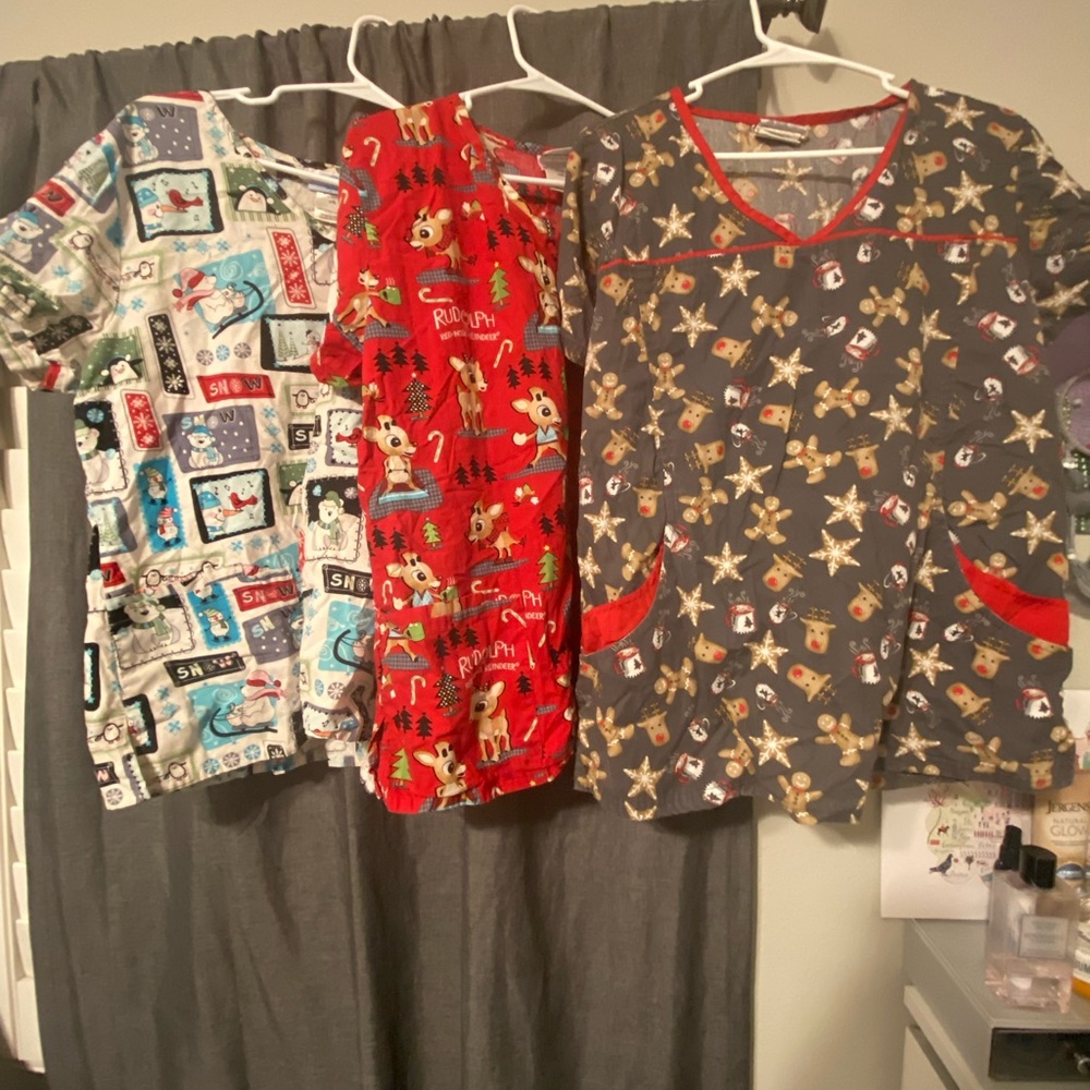 THREE Uniform Advantage Christmas scrub tops. Size L.